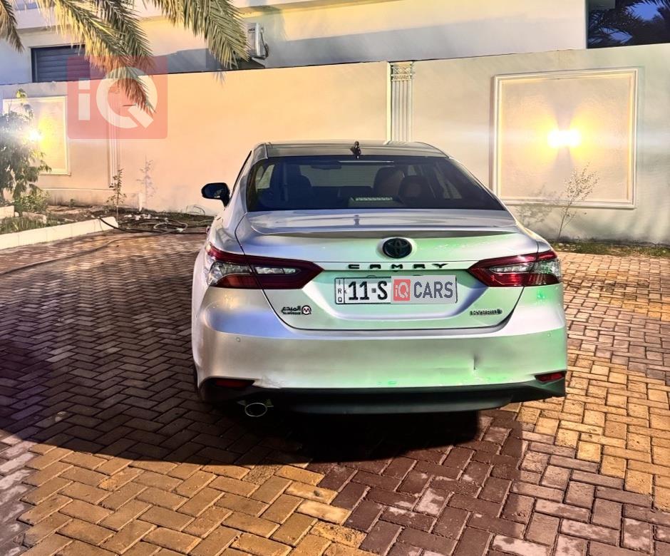 تۆیۆتا کامری